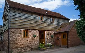 Coach House - Detached Cottage Within 135 Acres